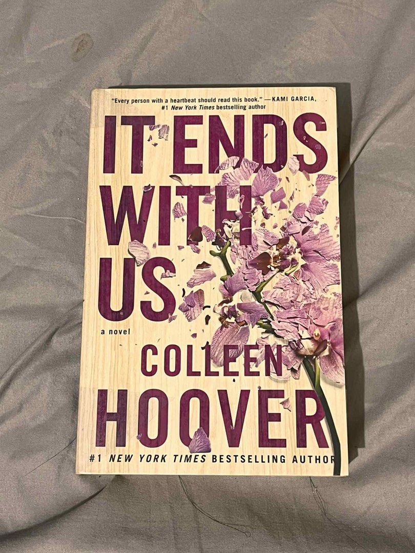 It ends with us by Colleen Hoover (Category: Storybooks) located in Taguig. Submitted by japl_ (Listing ID 1390114870, Image 1). Description: PRELOVED BOOKS FOR SALE ✧༺༻✧ ｡･ﾟﾟ･It ends with us by Colleen Hoover･ﾟﾟ･｡ - Good condition 300 php ✧༺༻✧ Loc: taguig MOD: JNT/Lalamove MOP: Gcash .