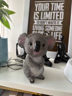 (Category: ) located in . Submitted by mini.mylist (Listing ID 1390077468, Image 1). Description: .