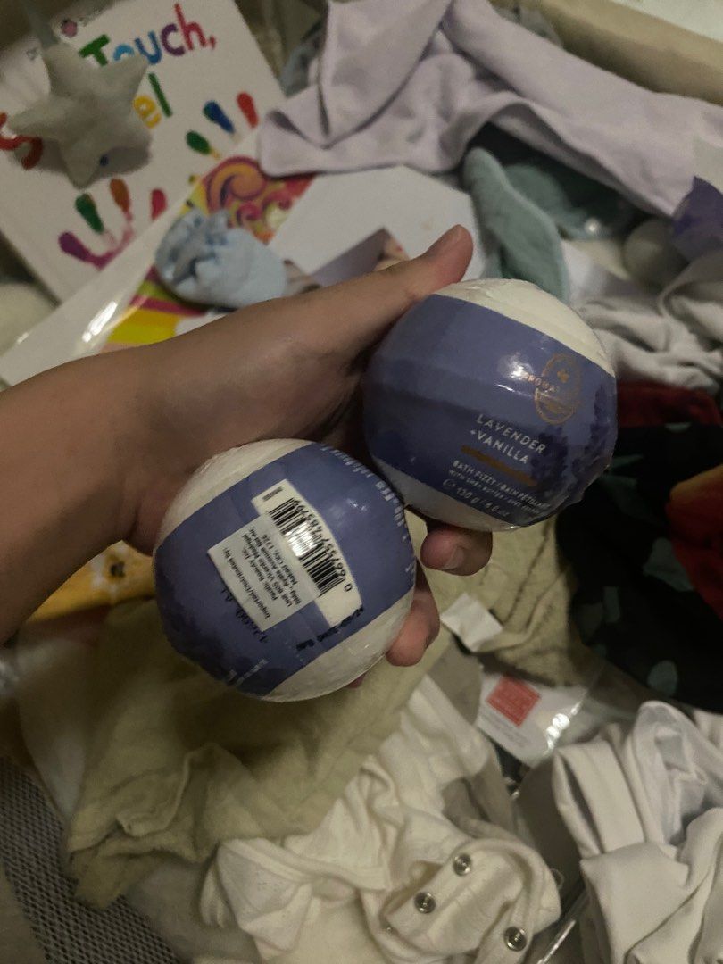 Lavender Vanilla Bath Bomb from Bath & Body Works (Category: Bath) located in Manila. Submitted by nicniccll (Listing ID 1390096018, Image 2). Description: Original price: ₱ 600 each Take all for ₱ 1, 100.
