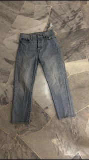 (Category: ) located in . Submitted by prsn__l (Listing ID 1390045284, Image 1). Description: .
