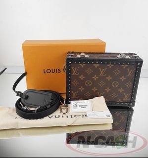 (Category: ) located in . Submitted by luxury_by_ncash_2 (Listing ID 1390070017, Image 1). Description: .