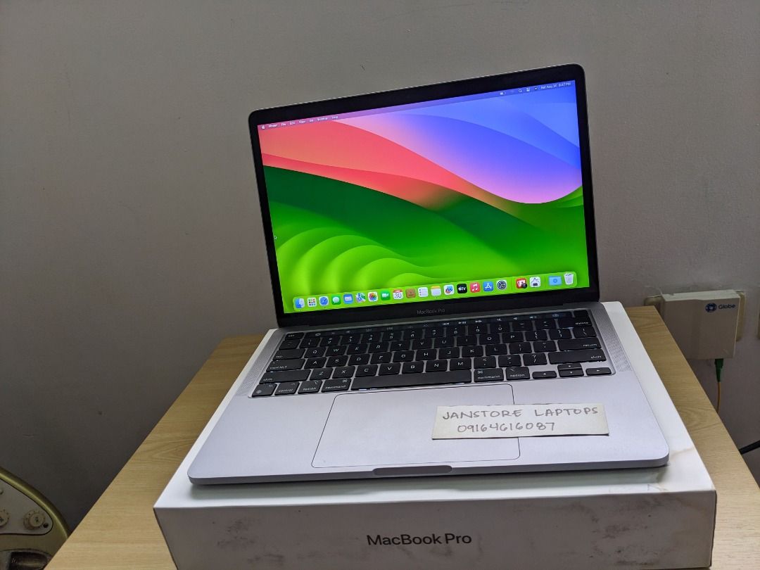 Macbook Pro 13 2020 Apple M1 8GB 256SSD (Category: Laptops & Notebooks) located in Quezon City. Submitted by janstore-computer-trading (Listing ID 1390110393, Image 1). Description: Model : Macbook Pro 13 inch M1 2020 (Battery Cycle - 21 only) Condition : Slightly Used , Very Smooth , Complete with Box Price : 29,999 Specs Processor : Apple M1 Chip Ram : 8 GB Unified Memory Storage : 256 GB SSD Screen size : 13 inch Retina Display (2560 x 1600) B