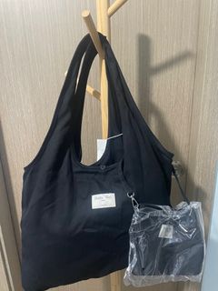 （分類：）位於 。 由 kwokiris 提交（商品編號 1390187453，圖片 1）。簡介： 。