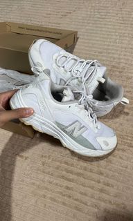 (Category: ) located in . Submitted by sinhinxstore (Listing ID 1390100994, Image 1). Description: .