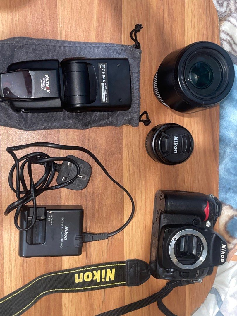 Nikon D7000 Camera Set (Category: Cameras) located in Taytay. Submitted by mjbfts (Listing ID 1390068402, Image 1). Description: ‼️TAKE-ALL FOR 18,000‼️ Inclusions: Take All Bundle – Photography Gear • Nikon D7000 – Reliable DSLR body, great for both beginners and enthusiasts. • Sigma 70-300mm F4-5.6 DG OS – Versatile telephoto zoom lens with optical stabilization, perfect for sports and wildlife shots. • Viltrox Speedlite Flash – Powerful extern