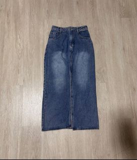 (Category: ) located in . Submitted by user16703777 (Listing ID 1390164895, Image 1). Description: .