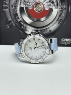 (Category: ) located in . Submitted by watchworld126 (Listing ID 1390210502, Image 1). Description: .