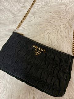 (Category: ) located in . Submitted by dressedinchanel (Listing ID 1390169735, Image 1). Description: .