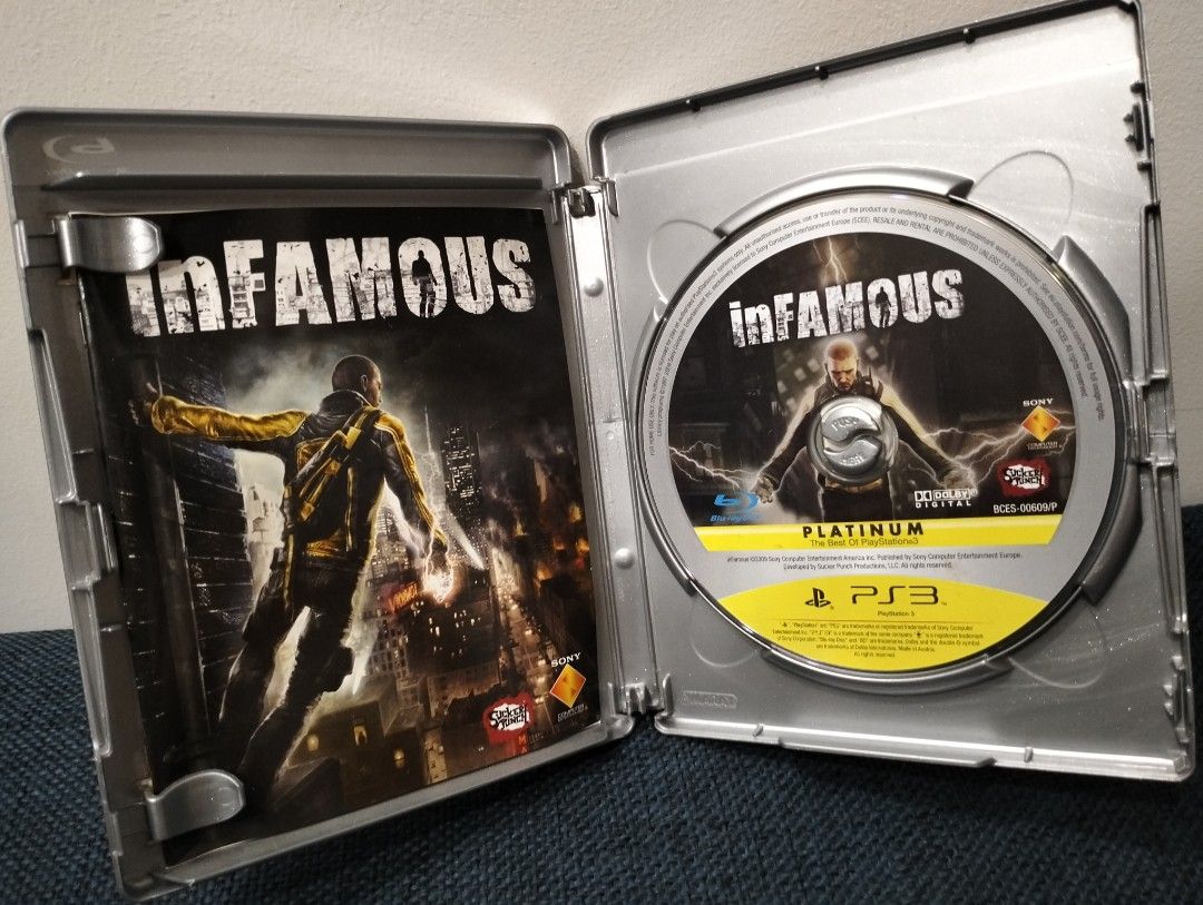 PS3 Platinum InFamous U.S. Original (Category: PlayStation) located in Baguio. Submitted by bitsbaguio (Listing ID 1390180912, Image 3). Description: Makinis ang CD, di masyadong nagamit with Manual May press marks sa hard case at wrinkle sa paper cover due to shipping.