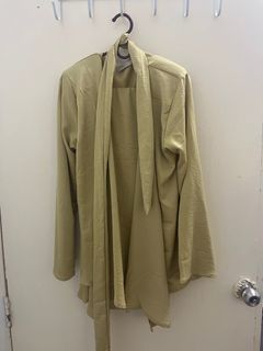 (Category: ) located in . Submitted by tiqapreloved (Listing ID 1390159653, Image 1). Description: .