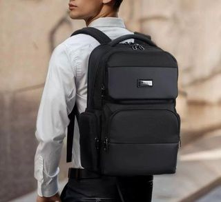 (Category: ) located in . Submitted by luxe_pick_planet (Listing ID 1390070734, Image 1). Description: .