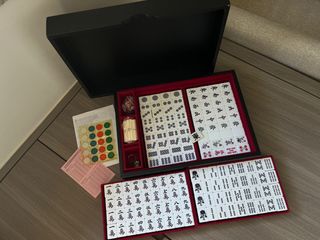 （分類：）位於 。 由 yarischan 提交（商品編號 1390081126，圖片 1）。簡介： 。