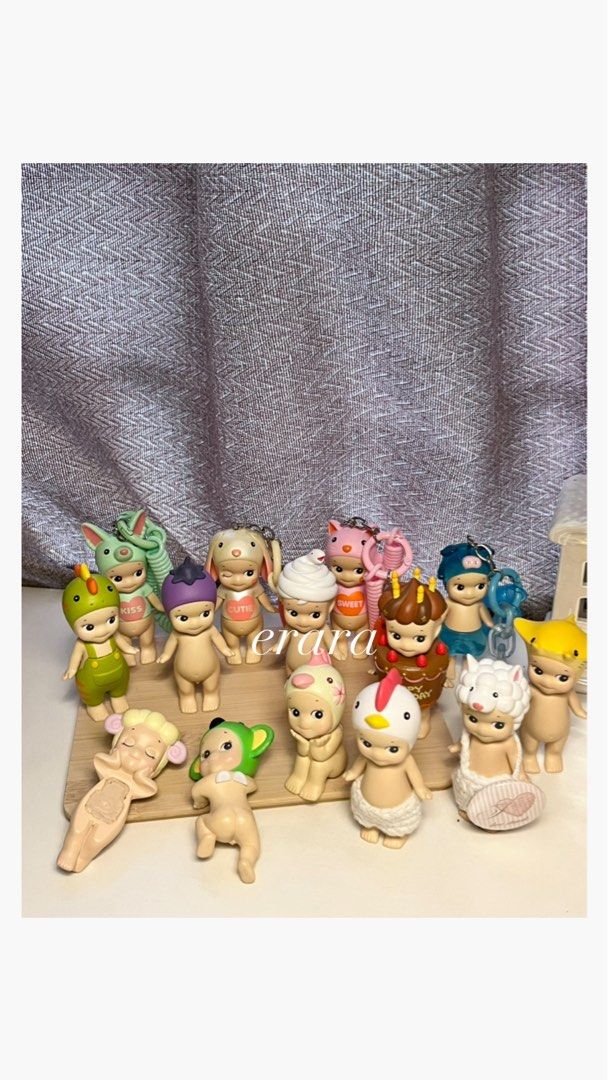 Sonny angel hippers regulars secret (Category: Designer & Blind Box Toys) located in Quezon City. Submitted by iluvsainz (Listing ID 1390063419, Image 1). Description: WTS LFB SELLING ⭐️👼🏼🌺 some negotiable 💘 ♡ vegetable series : eggplant ₱300 ♡ dreaming sheep hipper ₱350 ♡ kiss kiss series : lop ear rabbit ₱1800 ♡ kiss kiss series : fennec ₱800 ♡ kiss kiss series : cat ₱800 ♡ candy series : soda pig ₱700 ♡ looking back series : neon ₱350 ♡ ma