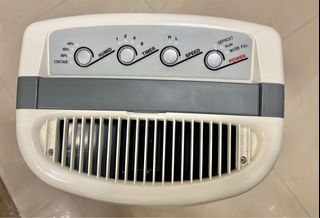 （分類：）位於 。 由 mabelaa 提交（商品編號 1390161272，圖片 1）。簡介： 。