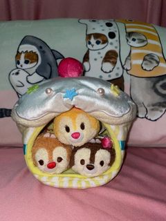 (Category: ) located in . Submitted by cutieshoppss (Listing ID 1390194844, Image 1). Description: .