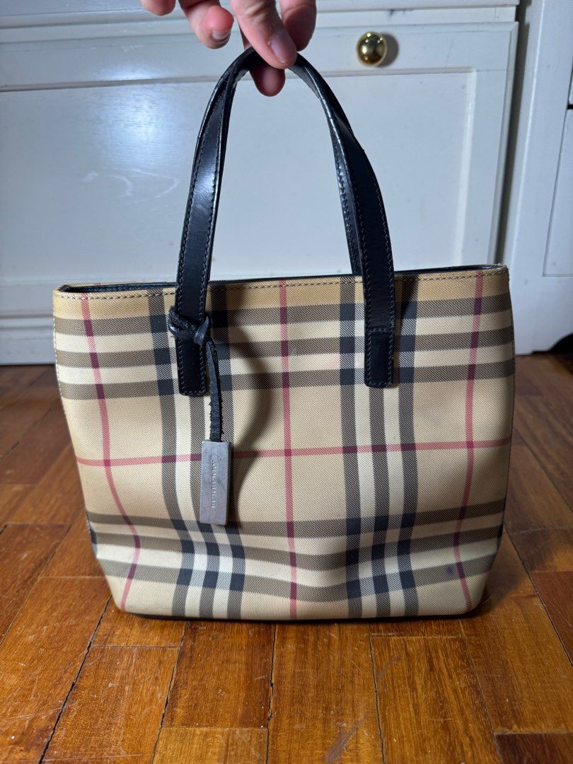 Vintage Burberry Mini Tote (Category: Luxury Bags & Wallets) located in Quezon City. Submitted by jasminelorrainelim (Listing ID 1390181274, Image 1). Description: clean interiors too small for me now. lowballers will be blocked. rfs: i’ve outgrown my collection .