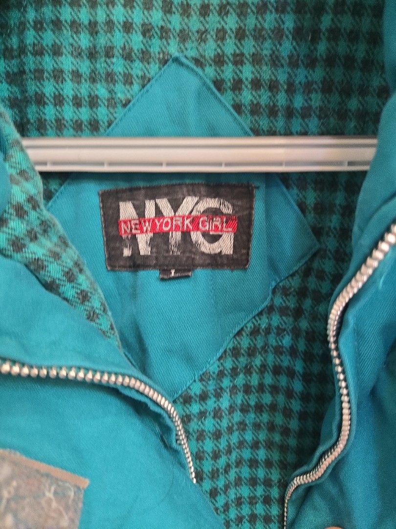 Vintage Teal Puffer Winter Jacket (Category: Coats, Jackets and Outerwear) located in Santa Rosa. Submitted by declutter.jenjen (Listing ID 1390073306, Image 3). Description: Coat Jacket for winter.