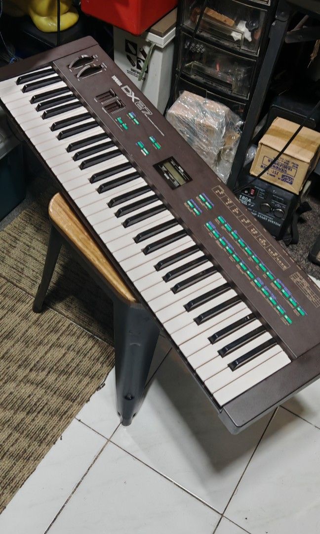 Yamaha dx27 keyboard synthesizer (Category: Musical Instruments) located in Paranaque City. Submitted by yourhonorvoy (Listing ID 1390091994, Image 2). Description: Yamaha dx27 keyboard synth 14k only With adapter (220v) With minor dents scratches only 👌Lahat gumagana Ng maayos 💪Walang issue sa electronics 👍May Ilan buttons Lang matigas pindutin(tact switch) 👍Payment thru cash, bank transfer, gcash or in any remittance center 🚚We do shipping