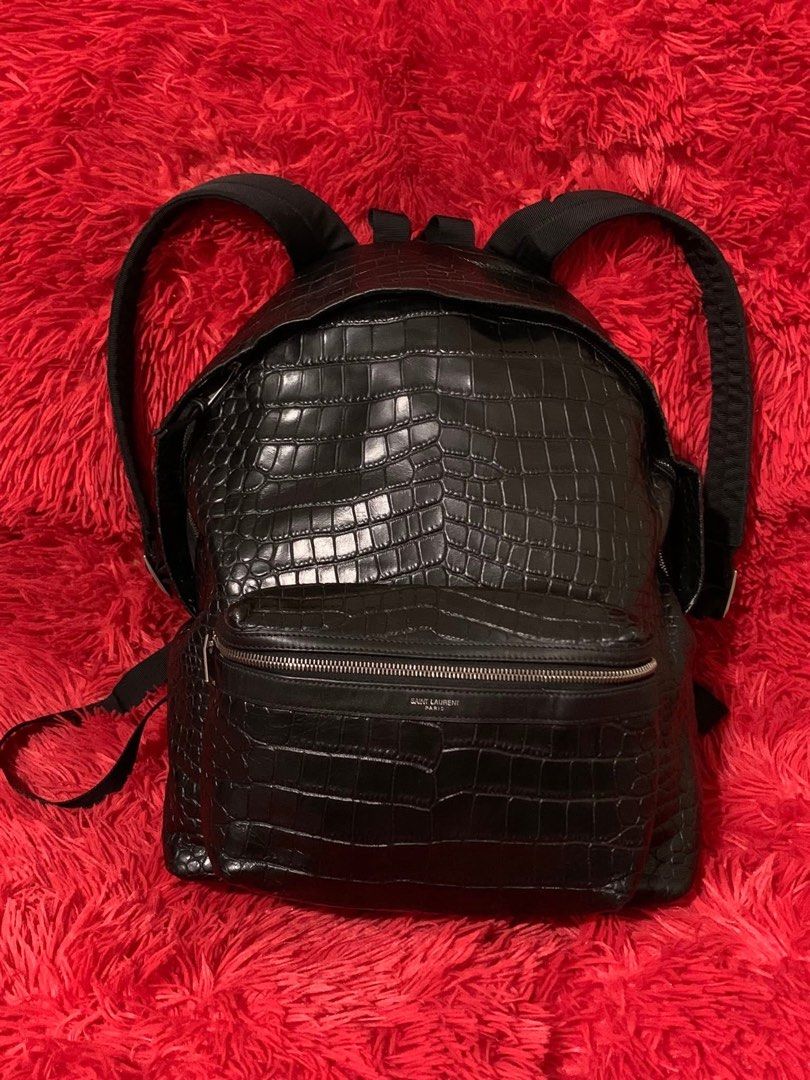 Ysl Backpack (Category: Luxury Bags & Wallets) located in Carmen, Agusan del Norte. Submitted by diorxx (Listing ID 1390207162, Image 1). Description: YSL Backpack Japan japan Issue is zipper lang na isa.