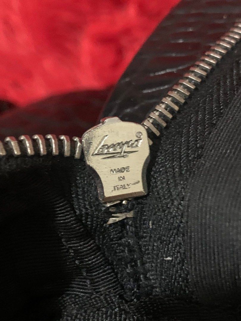 Ysl Backpack (Category: Luxury Bags & Wallets) located in Carmen, Agusan del Norte. Submitted by diorxx (Listing ID 1390207162, Image 3). Description: YSL Backpack Japan japan Issue is zipper lang na isa.
