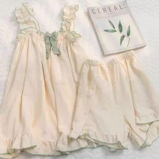 (Category: ) located in . Submitted by cutewillow (Listing ID 1391879256, Image 1). Description: .