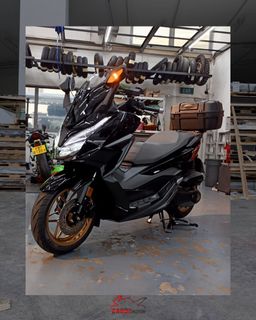 (Category: ) located in . Submitted by candymotorbikes (Listing ID 1391794841, Image 1). Description: .