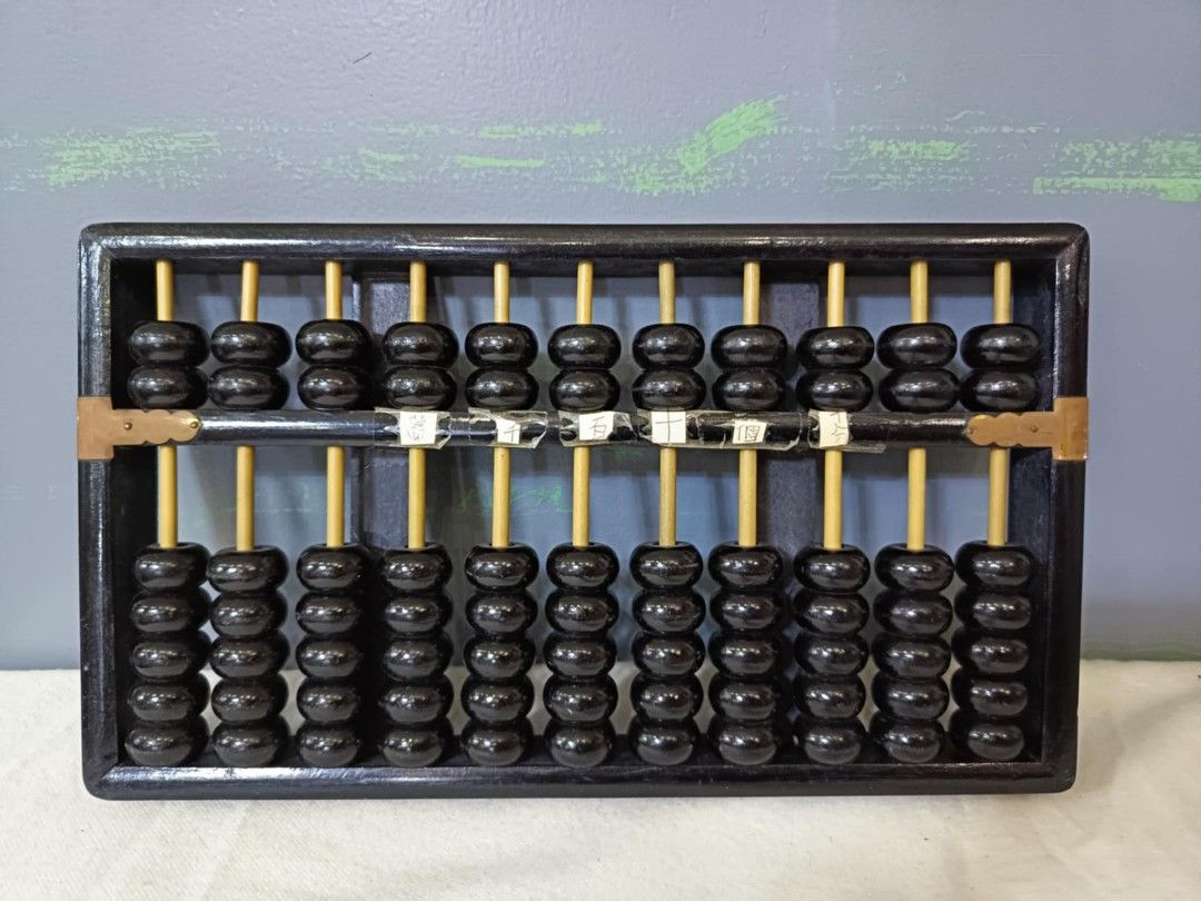 Abacus Wood Preloved (Category: Educational & Learning Toys) located in Baguio. Submitted by boxmania (Listing ID 1391915171, Image 1). Description: preloved From HK Ukay Box/ JapSur/Auc What you see is what you get No return, no exchange (random item po nakukuha ng seller sa box) Seller Location: Baguio City MOD: Flash MOP: GCash Shipping fee will be charged to the buyer. Payment first before shipping.