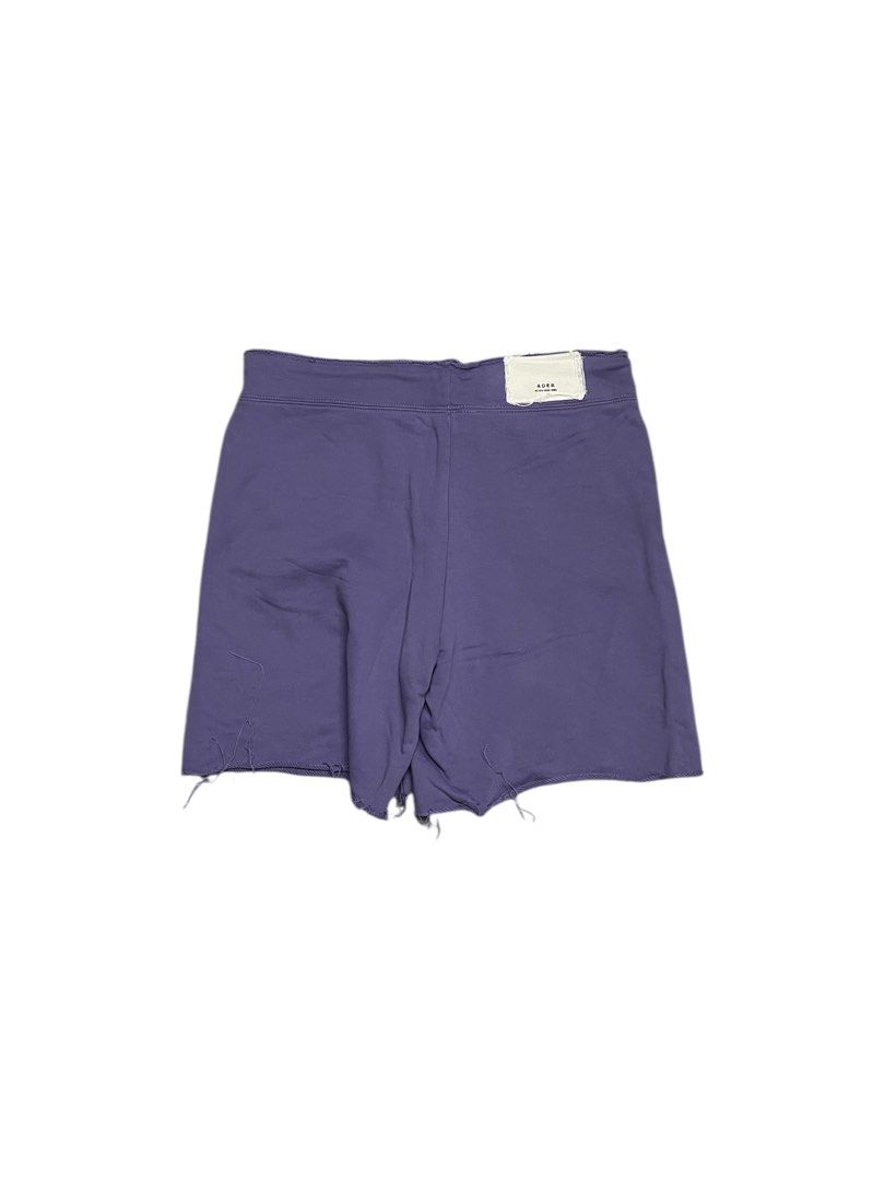 Ader Distressed Short (Category: Shorts) located in Cabuyao City. Submitted by ParadisethriftedPh (Listing ID 1391922551, Image 3). Description: Cr: 9.8/10 Dimensions Waist: 34-36 Length: 17.