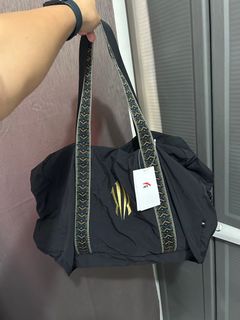 (Category: ) located in . Submitted by thrift199x (Listing ID 1391740977, Image 1). Description: .