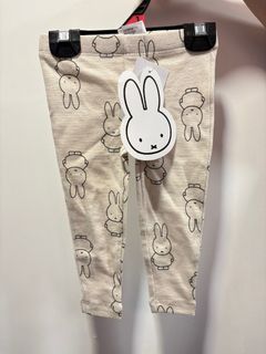 （分類：）位於 。 由 cappadocia 提交（商品編號 1391857414，圖片 1）。簡介： 。