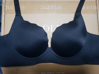 （分類：）位於 。 由 kky000 提交（商品編號 1391881936，圖片 1）。簡介： 。