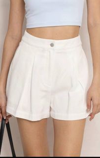 (Category: ) located in . Submitted by shopflyingxo (Listing ID 1391784484, Image 1). Description: .
