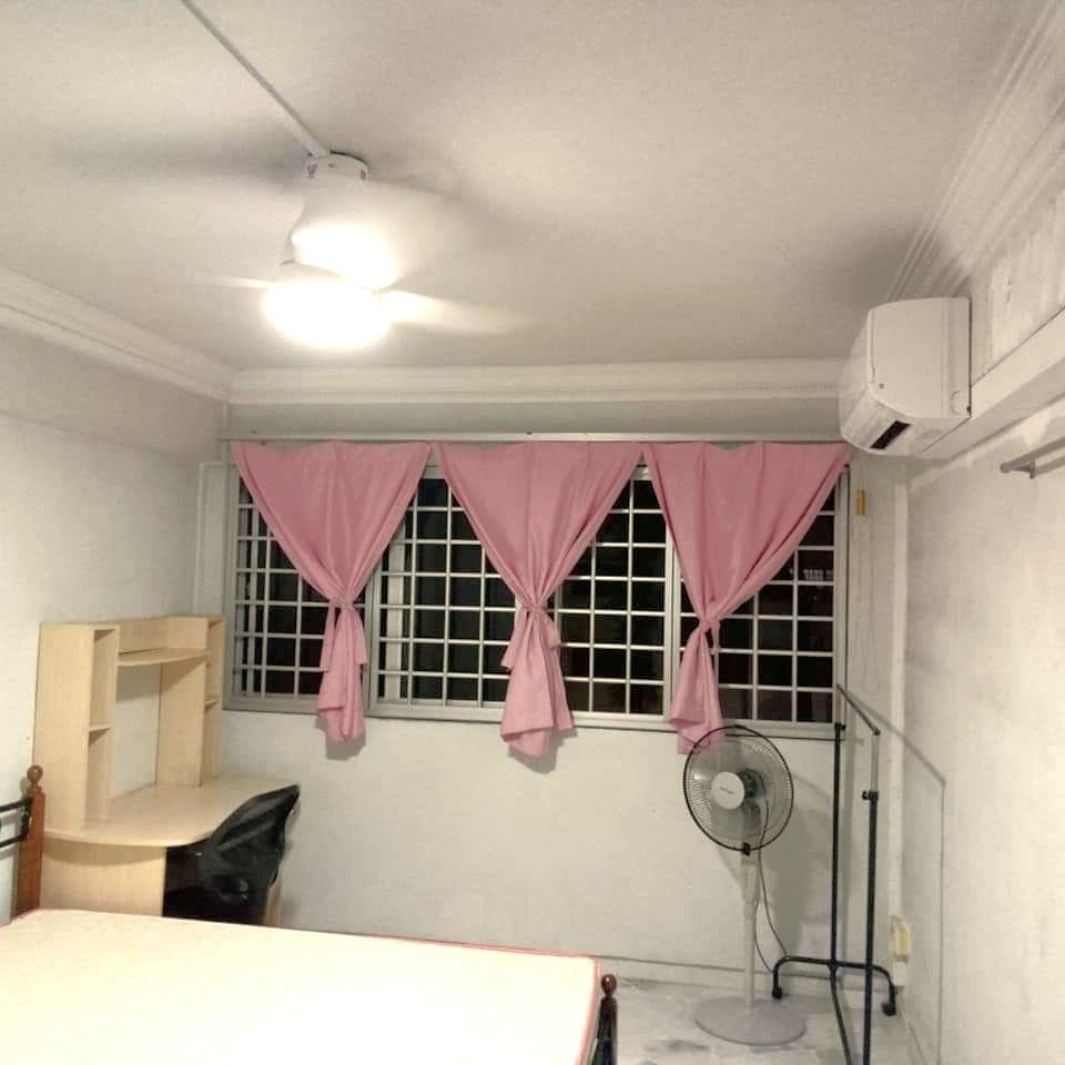 (Category: ) located in . Submitted by your_rental_specialist (Listing ID 1391777144, Image 1). Description: .