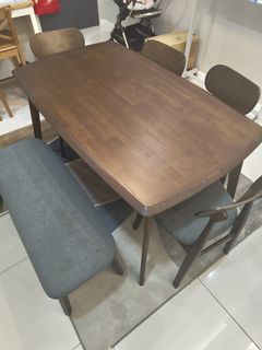 (Category: ) located in . Submitted by a682578604 (Listing ID 1391895590, Image 1). Description: .