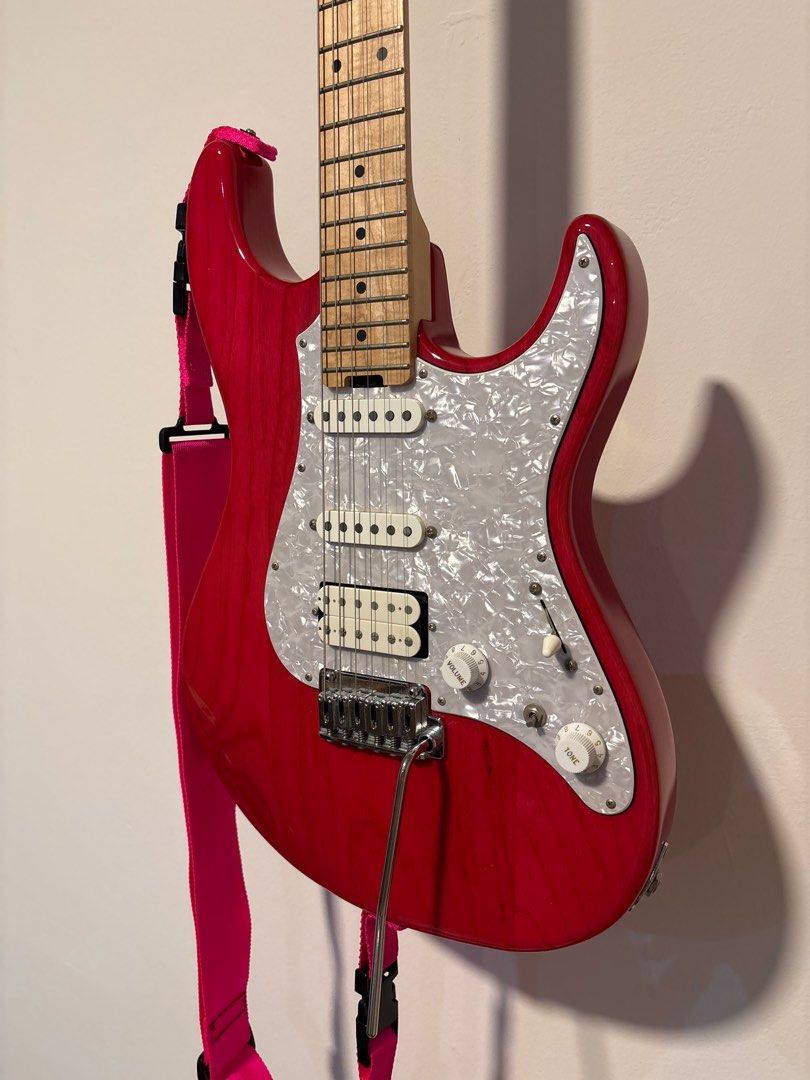 ESP Edwards e-snapper electric guitar MIJ, Hobbies & Toys, Musical