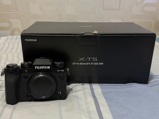 （分類：）位於 。 由 chaoss._ 提交（商品編號 1391819320，圖片 1）。簡介： 。