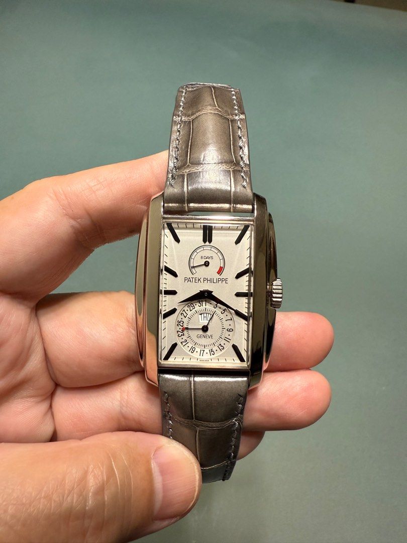 Patek Philippe Gondolo 5200G 8-Day Power Reserve (Category: Watches) located in Singapore. Submitted by rsgoh (Listing ID 1391587512, Image 1). Description: - Full serviced on Aug 2023 with invoice - Patek Philippe Gondolo 5200G - White gold - Patek alligator strap like new and WG tang buckle - Rare 8-day power reserve, day and date functions - Includes original box, certificate , and stylus but missing instruction booklet - Dated April 2015 - Ve