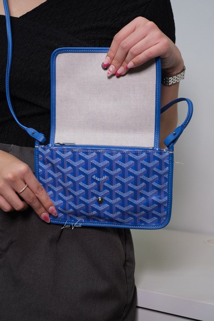 Goyard Plumet Pouch Wallet (Category: Luxury Bags & Wallets) located in Makati City. Submitted by sphpnd (Listing ID 1391925994, Image 3). Description: Goyard Plumet Pouch Wallet Color: Sky Blue Price: ₱94,895 💎 Shipping Nationwide 🚚 🛫 💎 Certificate of Authenticity included 💯 💎 Prices may change without further notice.