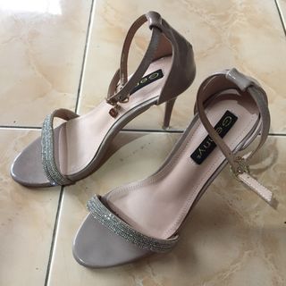 (Kategori: ) berada di . Dikirim oleh urbeys (ID iklan 1391923917, Gambar 1). Deskripsi: .