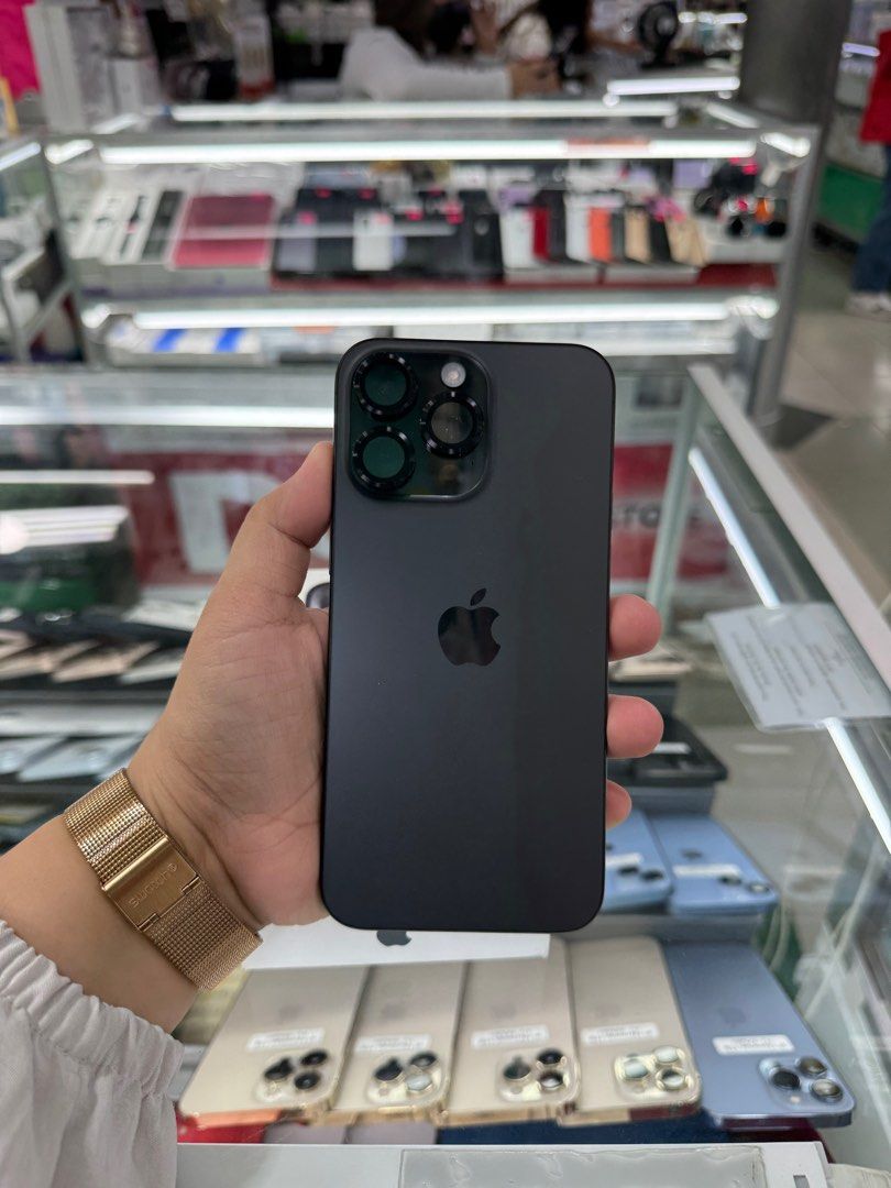 Iphone 15 Pro Max 256gb Globe 87% batt (Category: iPhone 15 Series) located in San Juan City. Submitted by keannagadgetph (Listing ID 1391767255, Image 2). Description: Available Units for today's POST! Iphone 15 promax / 256gb / Globelocked / 87% batt - good condition - 95% Makinis - good battery - no issue / repair - Any colors available ~ Accepting SWAP / TRADE IN / INSTALLMENT / BINTA UNIT ~ CASH ON DELIVERY METRO MANILA / LBC PAYMENT FIRST ~