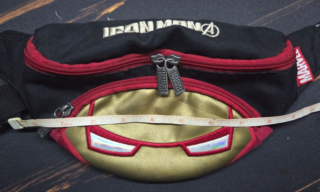 Ironman Belt Bag (Kid's size) (Category: Belt bags, Clutches and Pouches) located in Cainta. Submitted by DBdibs (Listing ID 1391750081, Image 2). Description: 👀 Reading is essential. Make reading a habit. Ironman Belt Bag (Kid's) ⭐ See photos for approximate size ⭐ Authentic Marvel merch ⭐ Complete, working zippers ⭐ No holes, no tears ⭐ Item in excellent condition 🏠 Item will be coming from Cainta, Rizal 🏘️ Can ship from QC (Brgy. Holy Spiri