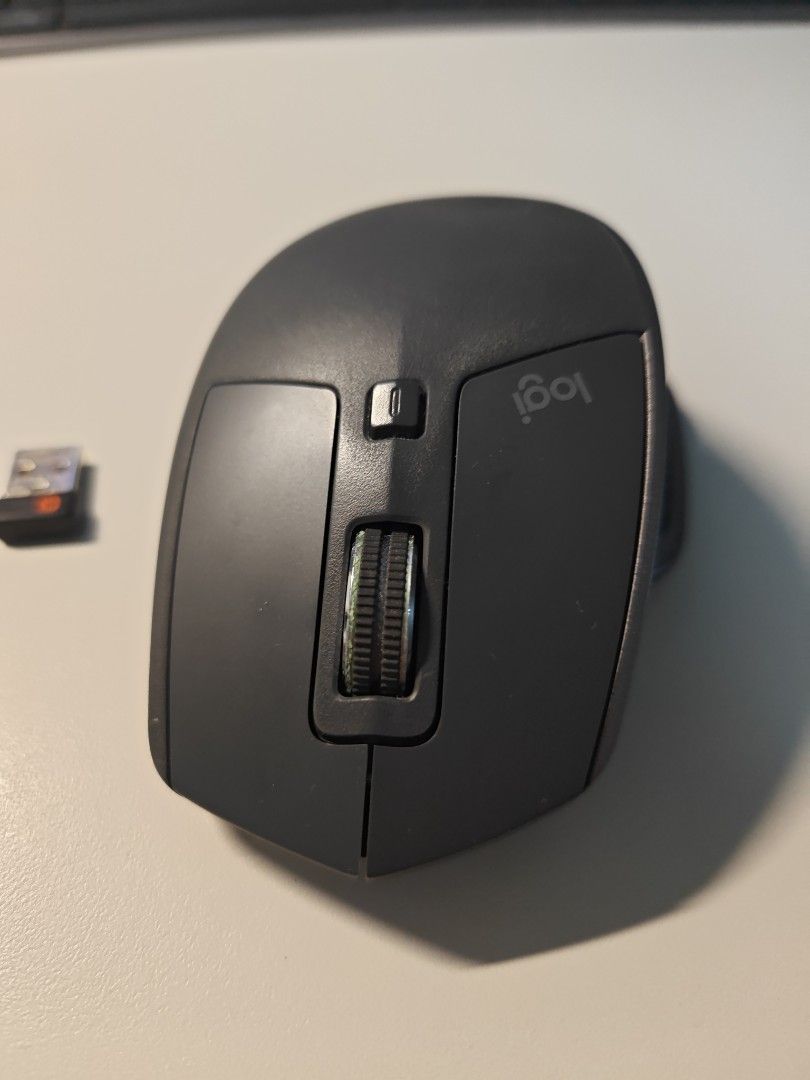 Logitech MX Master 2S Wireless Mouse63881151748609114