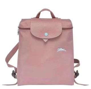 (Category: ) located in . Submitted by urfavluxuryshop (Listing ID 1391925366, Image 1). Description: .