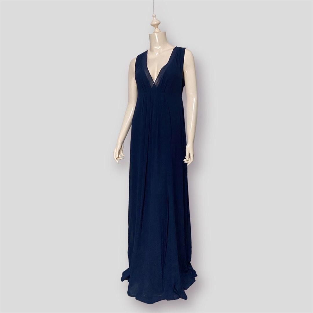 Mango Suit Navy Blue Evening Dress (Category: Evening dresses & gowns) located in Taguig. Submitted by _artsyfab (Listing ID 1391929129, Image 1). Description: condition 10/10 size US6 EUR M • waist 32in • length 160cm 100% polyester.