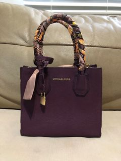 (Category: ) located in . Submitted by jupreloved_ (Listing ID 1391760597, Image 1). Description: .