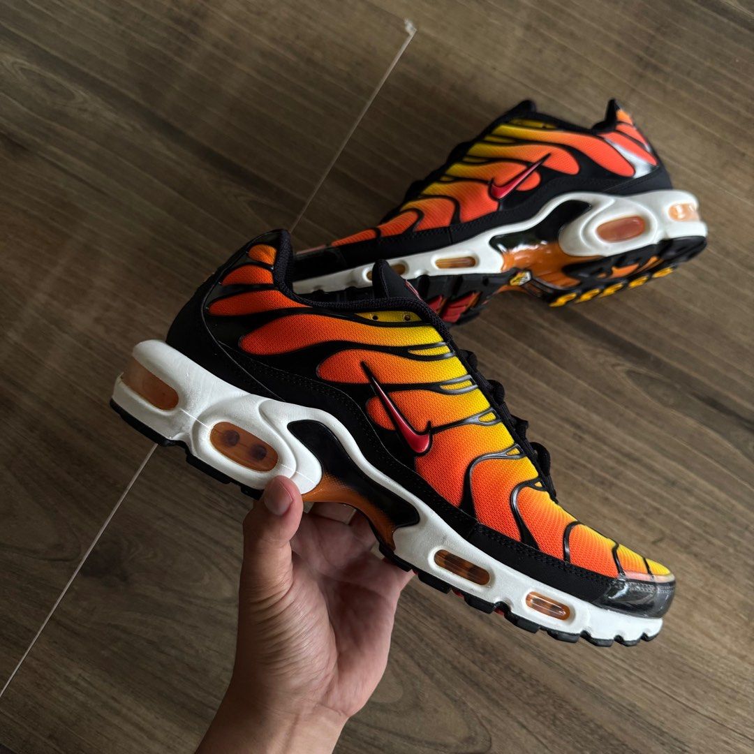 Sepatu Nike Air Nike Tns 187 Nike Air Max Plus TN Sunset Size