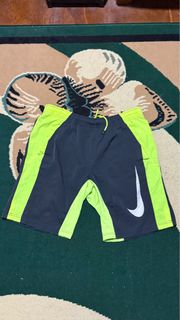 (Category: ) located in . Submitted by pablothriftin (Listing ID 1391899284, Image 1). Description: .