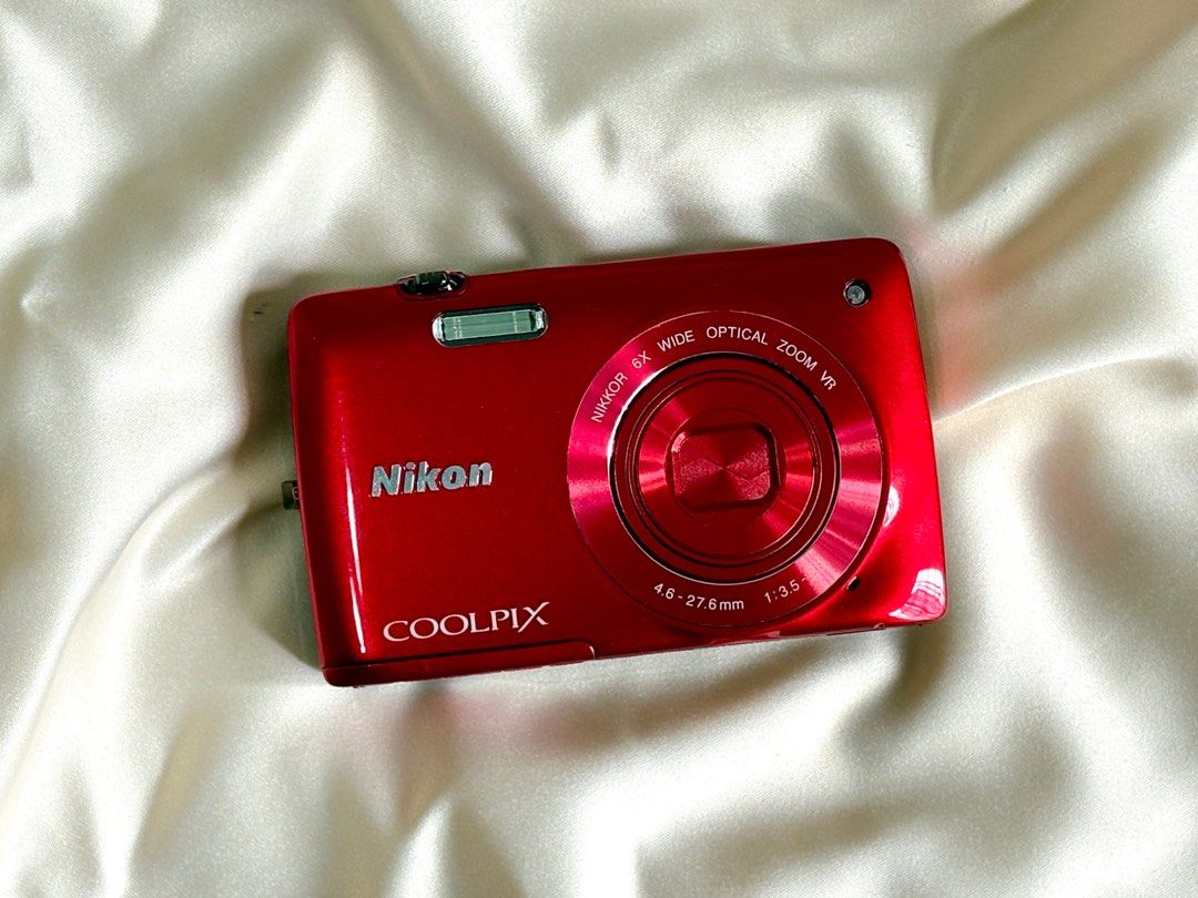 Optical Zoom Nikon Coolpix S4400 Nikon COOLPIX S4400 Digital
