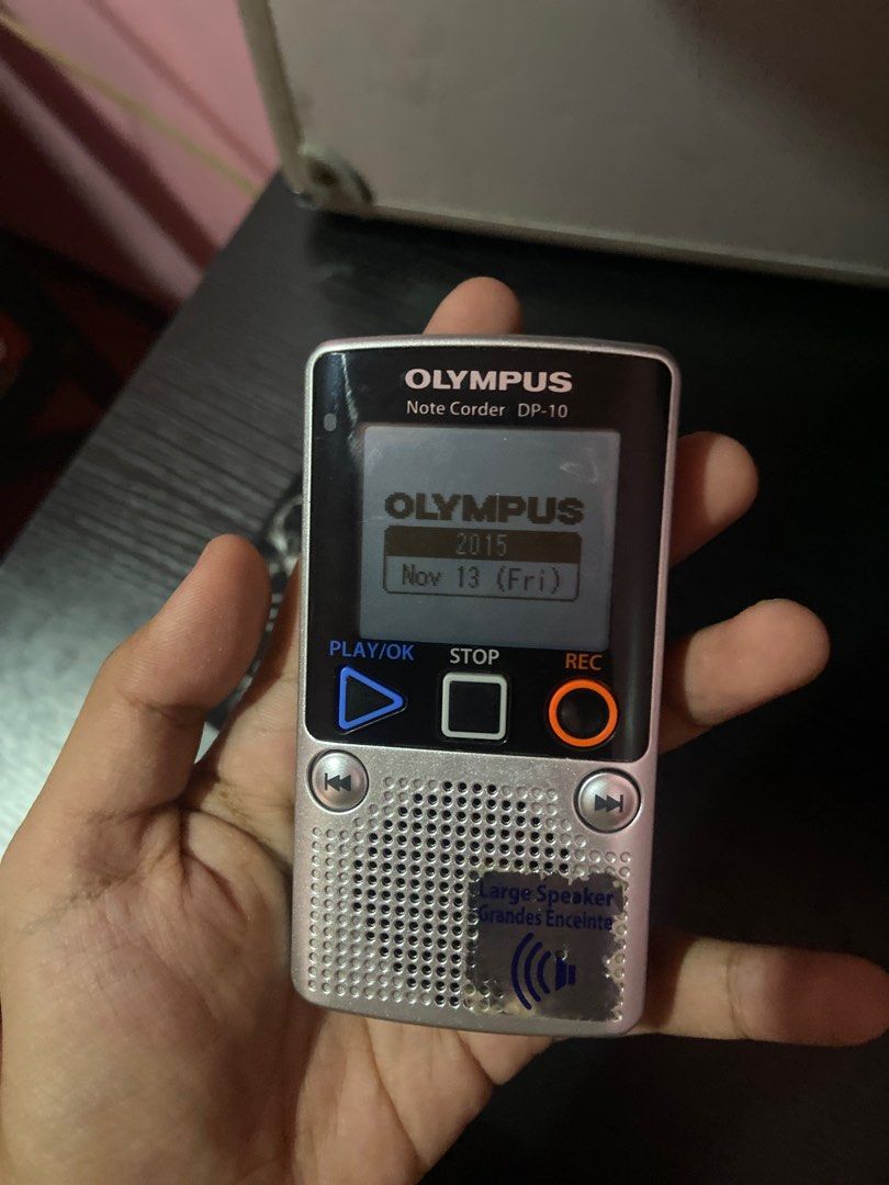Olympus Note Corder DP-10 (RARE) (Category: Voice Recorders) located in Manila. Submitted by lezzhiedeals (Listing ID 1391778365, Image 2). Description: Buy your own will ‼️NO ISSUES. IT IS FULLY TESTED AND IT IS WORKING‼️ ‎✅9/10 Body Cosmetics: may unting dents and scratches lang pero all goods siya. ‎ ‎Inclusion: ‎- Unit - AAA Battery - Unit Bag ‎ 📍: Santa Mesa, Manila PM ME FOR VIDEO TEST. ‎ ‎ Shipping: Lalamove/ JNT/ LBC - can do unli test/v
