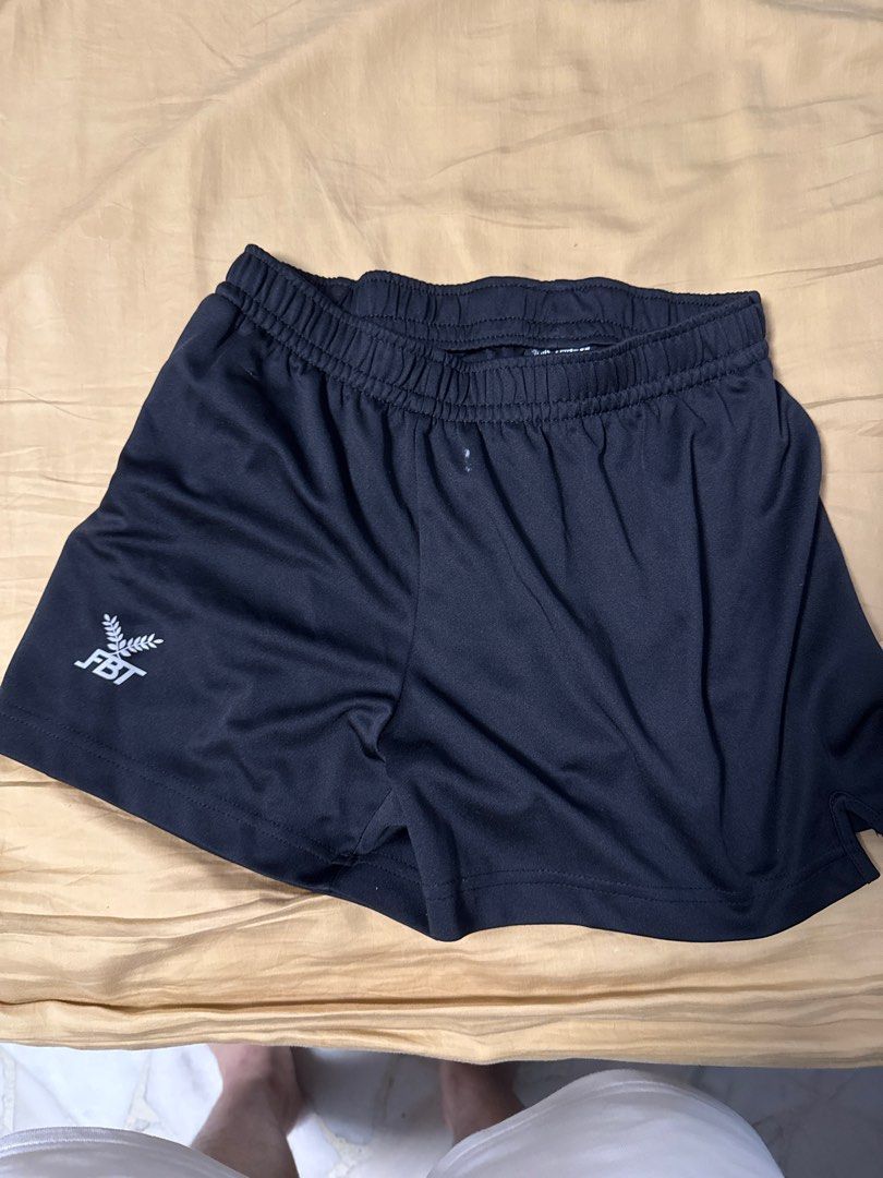 Pants bundle (Category: Other Bottoms) located in Singapore. Submitted by deezshoes (Listing ID 1391865613, Image 2). Description: If you’re looking for cheap and good home wear, you come to the right place. Selling all these at $5. -elastic fit -comfortable -breathable material..